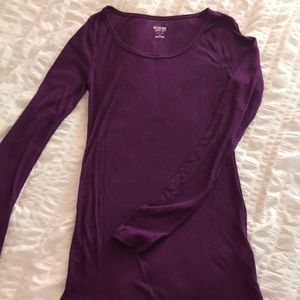 Purple scoop neck long sleeve